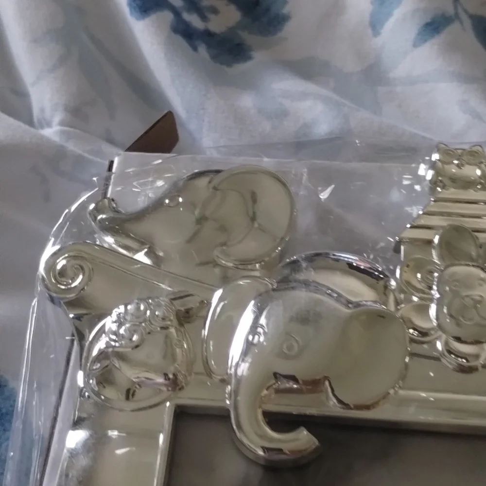 Photo Frame - Picture 2 of 7